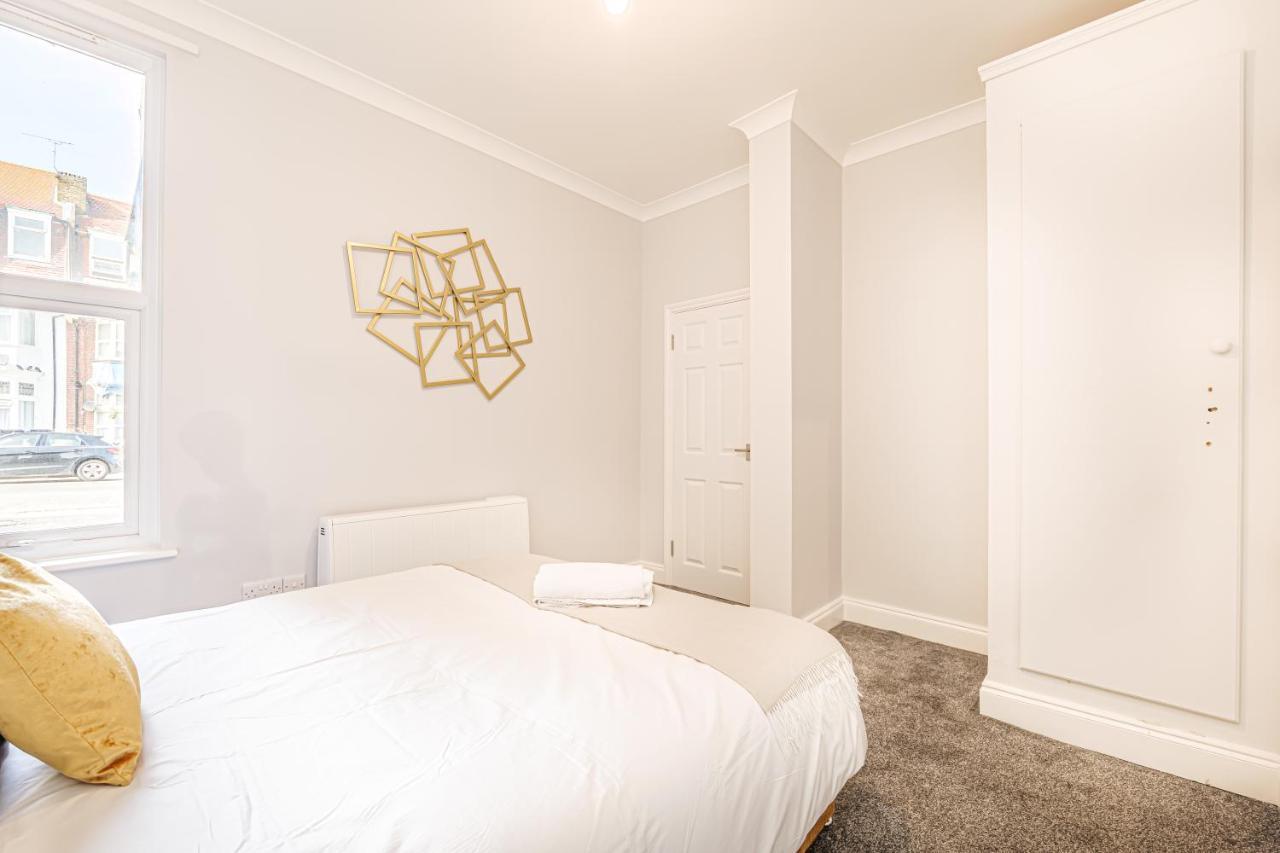 Luxury Apartments In Margate Centre Luaran gambar